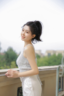 阳光地狱之人肉市场